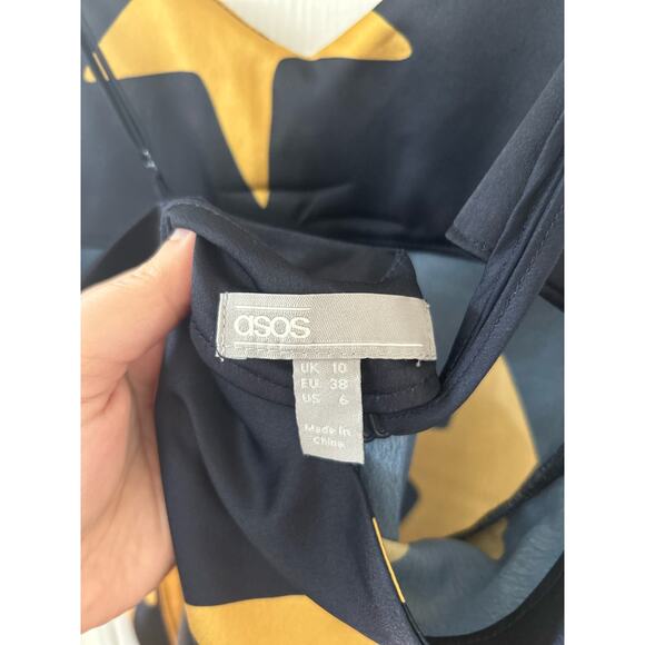 ASOS Black & Gold Star Wide Leg Low Back Jumpsuit - Picture 6 of 8